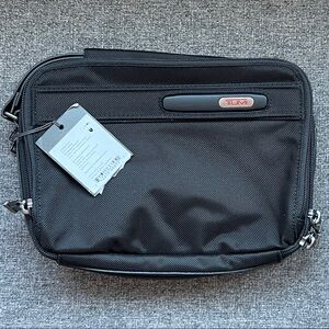Men's Travel Accessory Bag